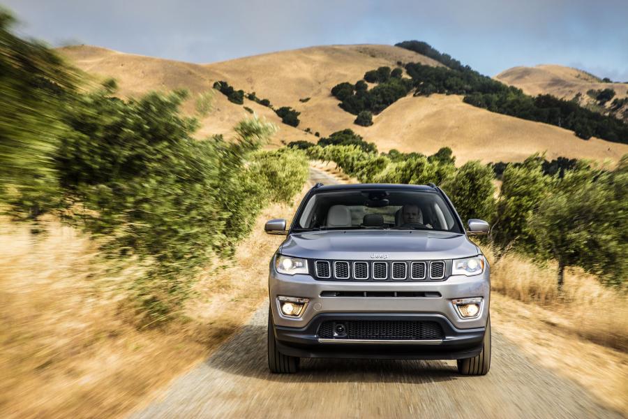  Jeep Compass Limited 2017 года  (NA) (фото 25 из 62)